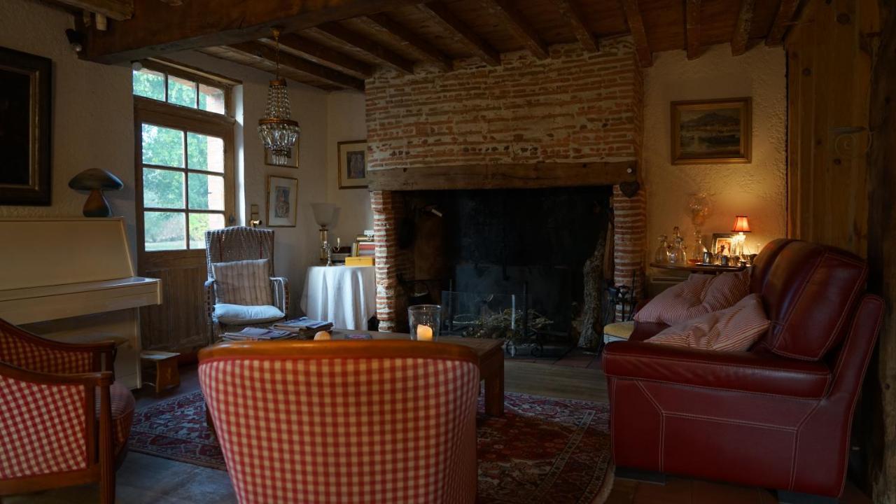 Les Hotes Des Guillemets Laglorieuse Екстер'єр фото